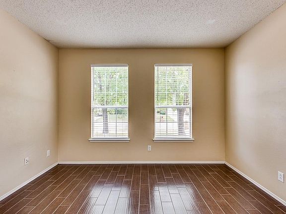 4th image of 7900 Seven Oaks Ln