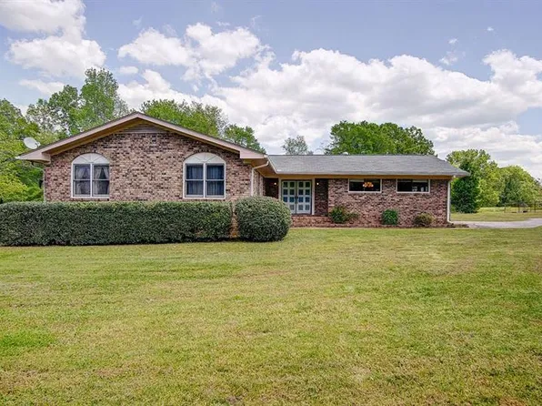 18 Villamar St NW, Rome, GA 30165