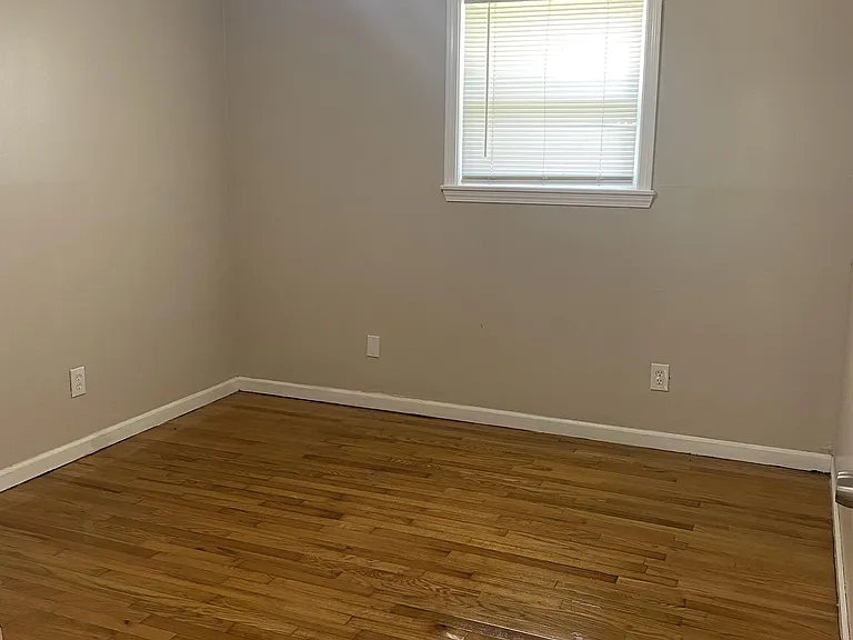 14311 Veterans Memorial Hwy — Photo 15