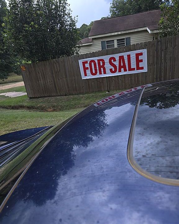 1st image of 2138 Summit Hville Rd