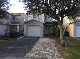 5506 NW 22nd St, Lauderhill, FL 33313