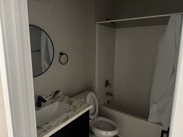 1341 E Arrowhead St #2 — Photo 16