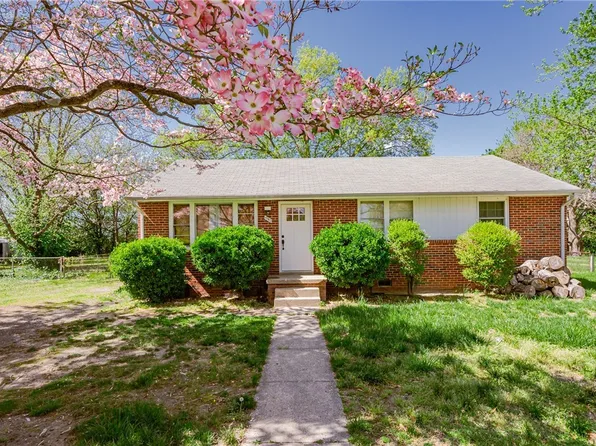 1940 Kimrod Rd, Richmond, VA 23224