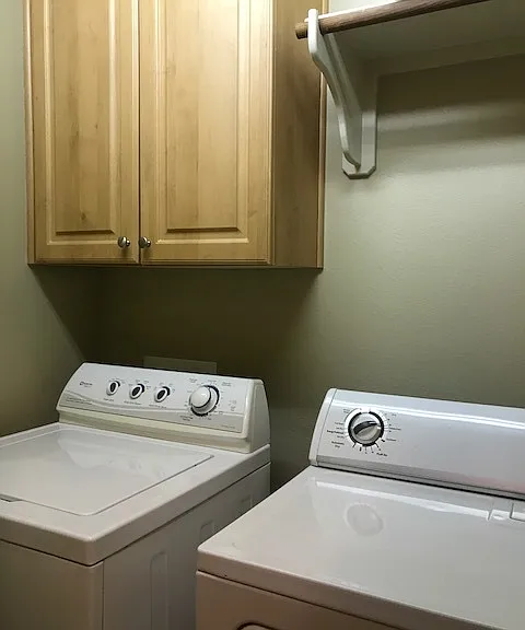424 Forest Dr — Photo 17