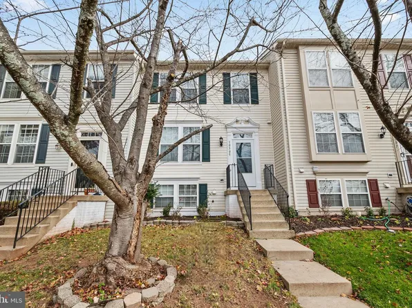 10305 Butternut Cir, Manassas, VA 20110