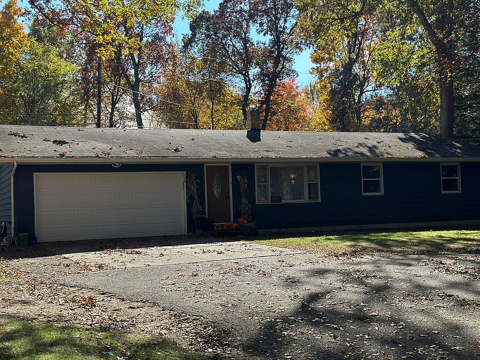1st image of 32673 Bertrand St