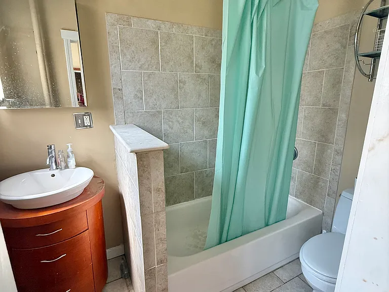 65 Burbank St #12A — Photo 12
