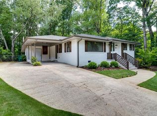 906 Brentwood Dr SE, Smyrna, GA 30082