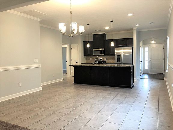 5th image of 1219 Belgrove Dr