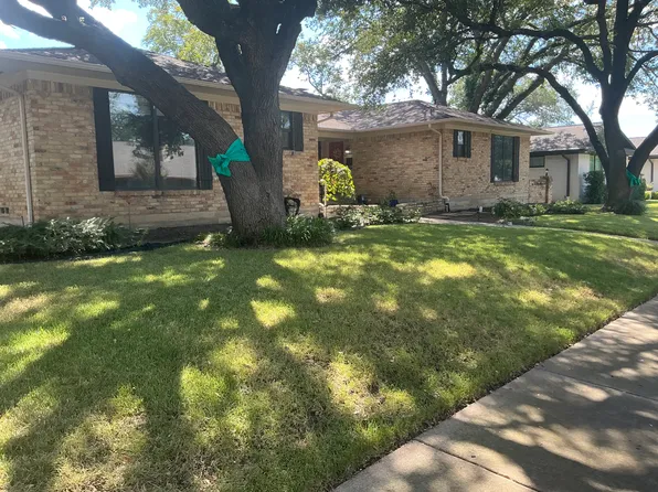 (undisclosed Address), Dallas, TX 75225