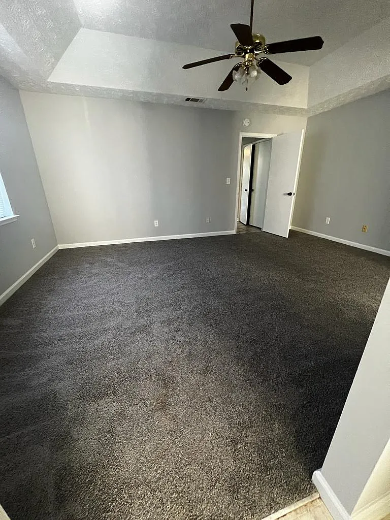 2 bed, 1284 sqft, $1,400 — Photo 4
