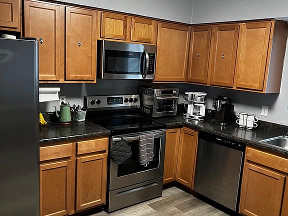 4th image of 3226 Dunnbury Ct