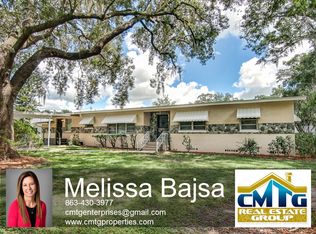 1202 N Palm Dr, Plant City, FL 33563