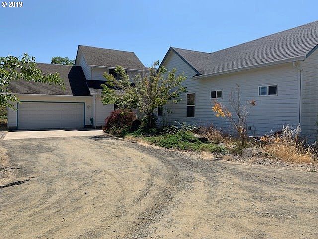 1st image of 145 Melon Ln