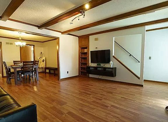 4th image of 4417 Alicia Dr
