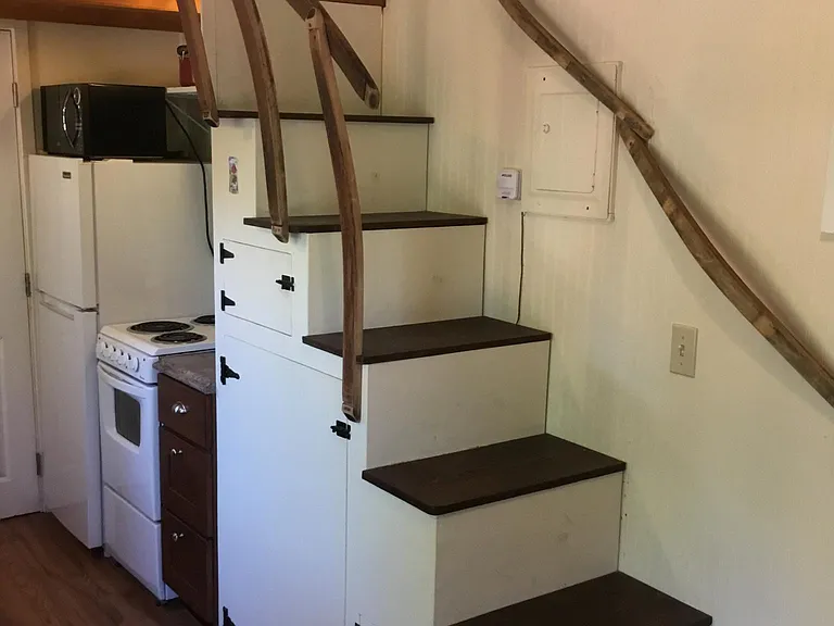 Lockwood Dr — Photo 14
