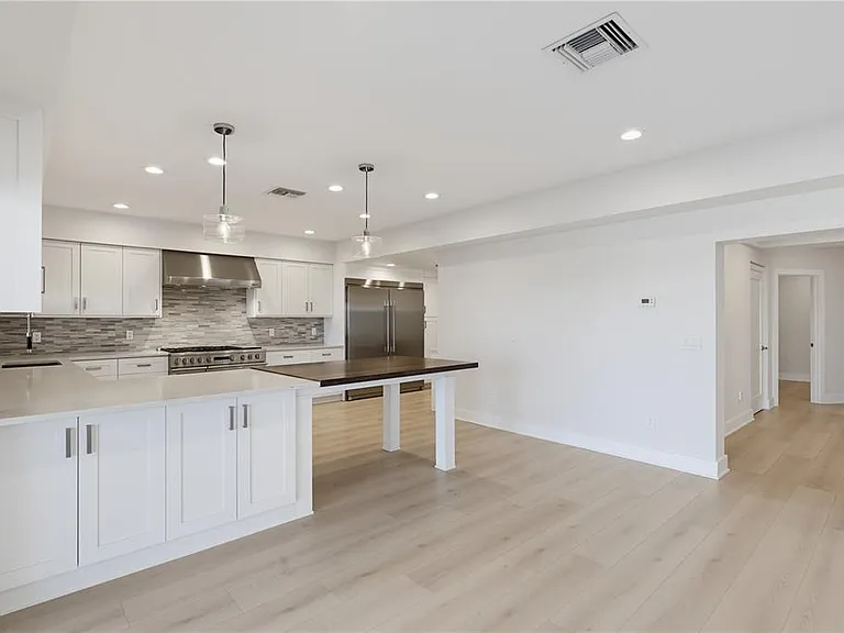 24 Adalia Ave — Photo 16