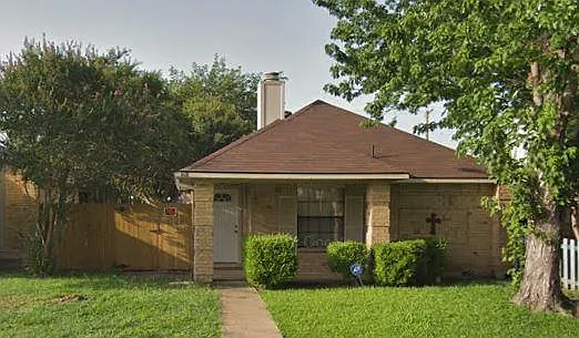 1608 Hackamore St — Photo 1