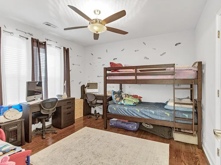 5726 N Mozart St #3B — Photo 9