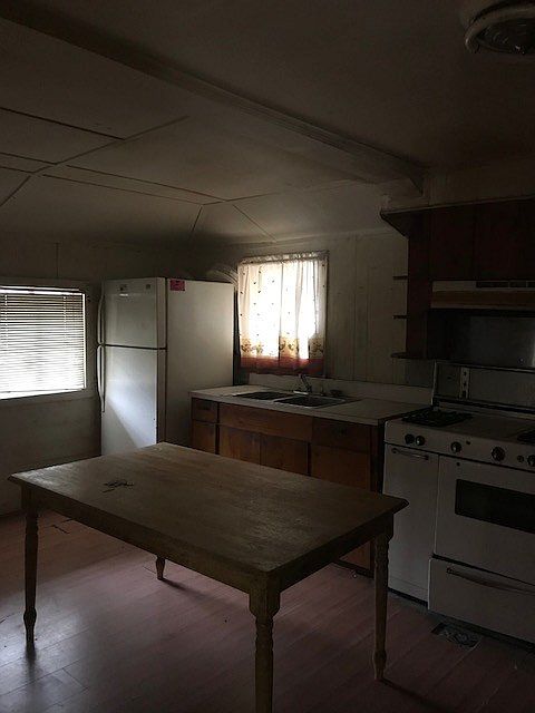 2nd image of 700 Bobbitt Dr