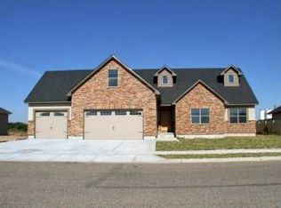 3401 Sparrow Hawk Dr, Idaho Falls, ID 83401