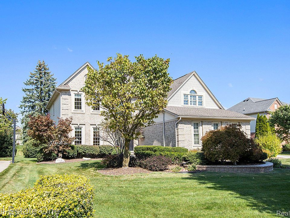 1st image of 49364 Quail Run Ct