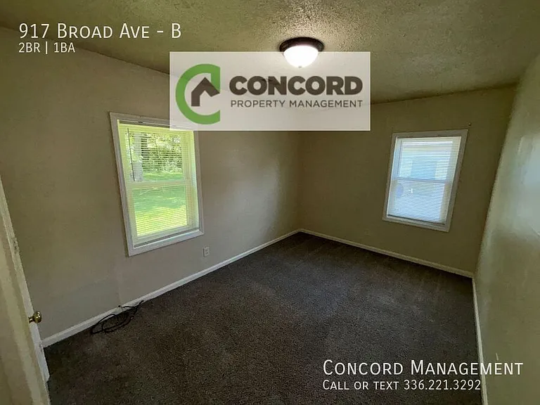 917 Broad Ave #B — Photo 12