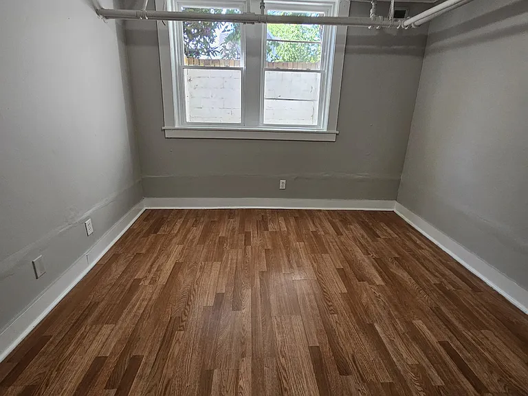 92 Main St #1C — Photo 2