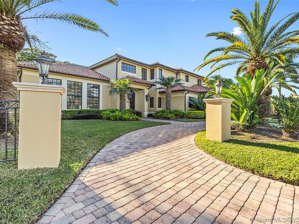 1st image of 9439 NW 54 Doral Circle Ln
