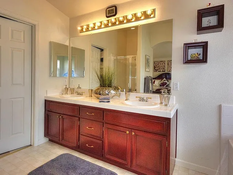 34221 Torrey Pine Ln — Photo 17