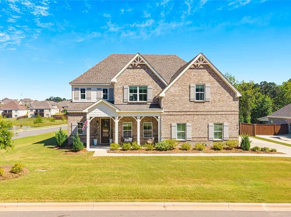 1018 Sunfield Dr, Prattville, AL 36066