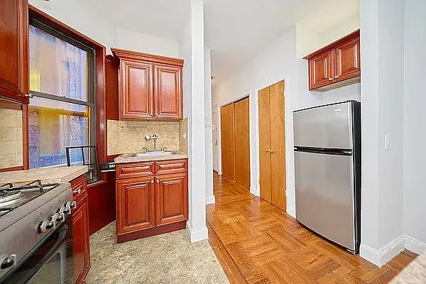 Rented by Living New York | media 2