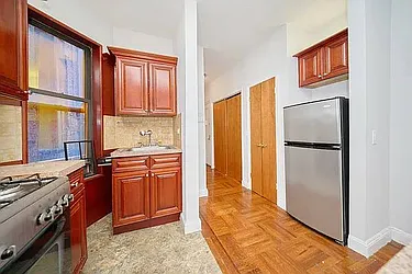 Rented by Living New York