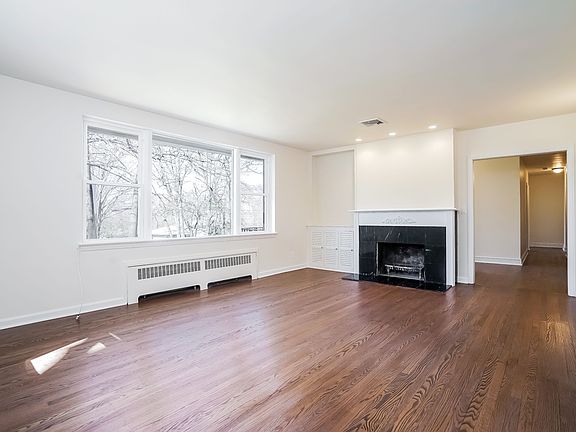 2nd image of 130 Judson Ave