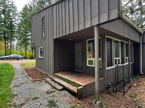 17941 Overlake Ct SE, Yelm, WA 98597
