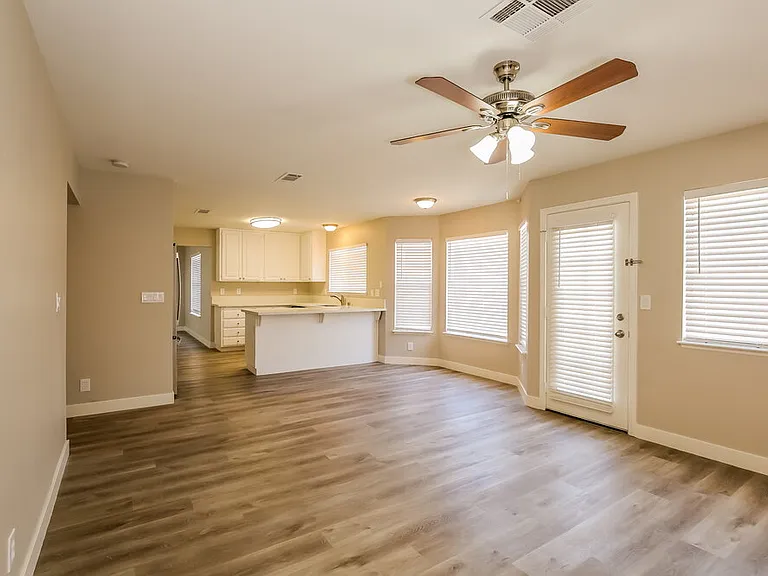 5616 Red Bluff Dr — Photo 8