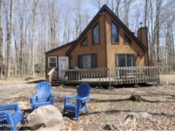 158 Wyomissing Dr, Pocono Lake, PA 18347