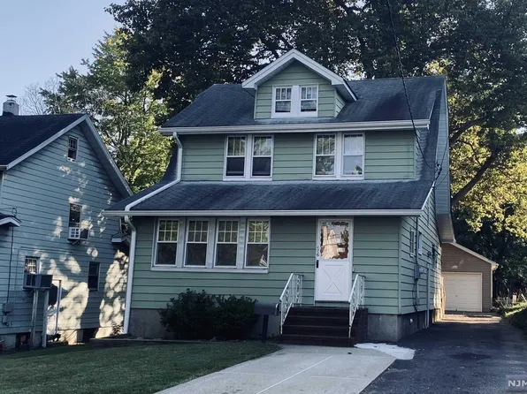 176 Copley Ave, Teaneck, NJ 07666