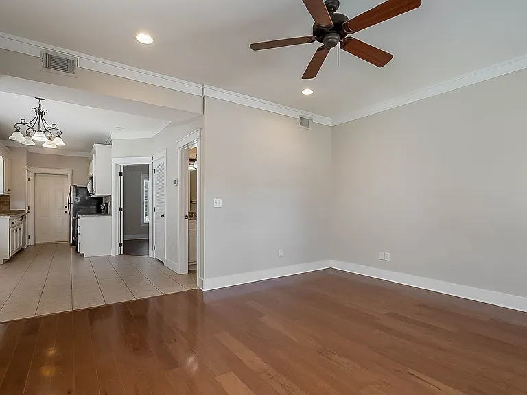 917 Homewood Dr #1 — Photo 6