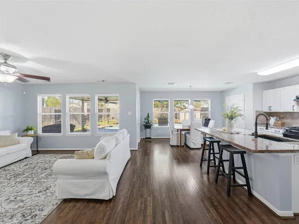 16335 Cole Bridge Ln, Cypress, TX 77429