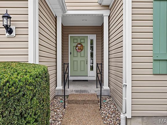 2nd image of 571 Owls Perch Dr