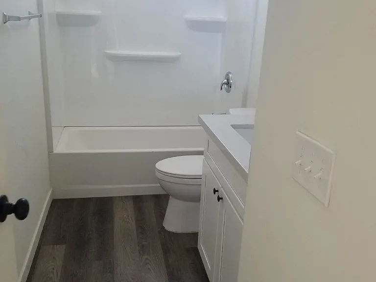 813 E Siesta Dr #C — Photo 14