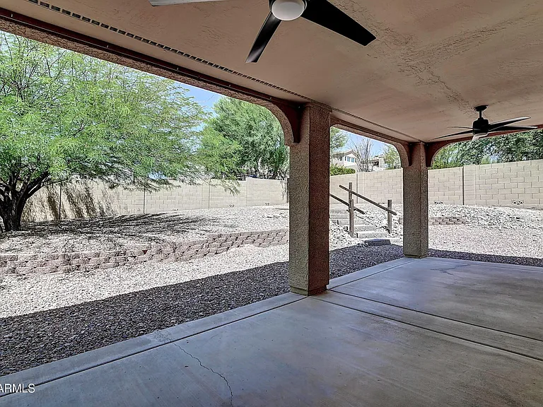 14004 N Sussex Pl — Photo 30