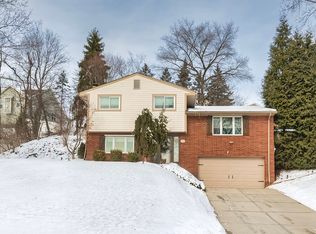 115 Gary Dr, Sewickley, PA 15143