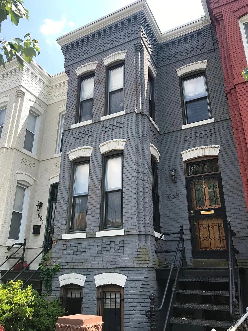 659 F St NE photo 1