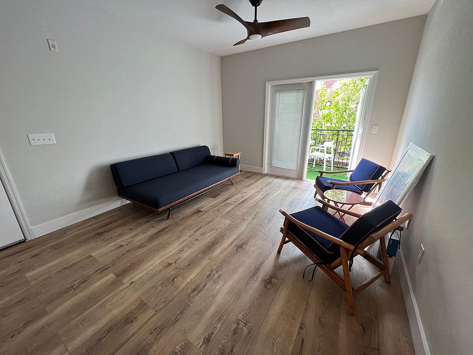 1st image of 1910 E Palm Ave APT 8117