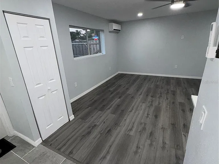 500 Montana Ave — Photo 12