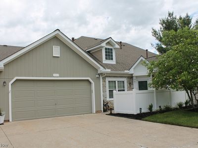 8226 Cyrus Ln, Northfield, OH, 44067
