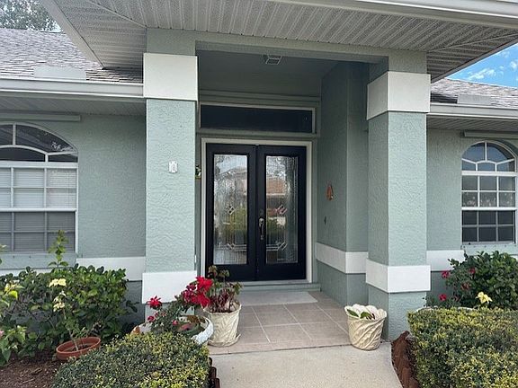 3rd image of 432 Bermuda Isles Cir