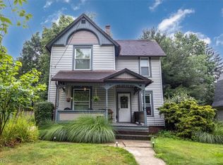 208 E Elm St, Kent, OH 44240